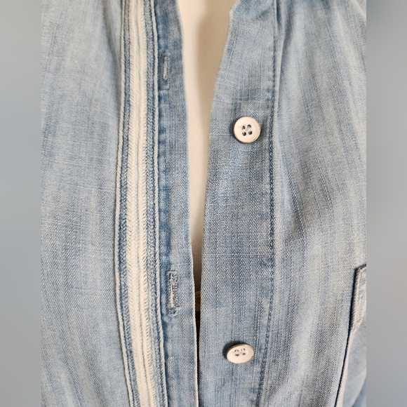 Bella Dahl Chambray Button Down Shirt  size SX fourth of July- Americana - Picture 3 of 7